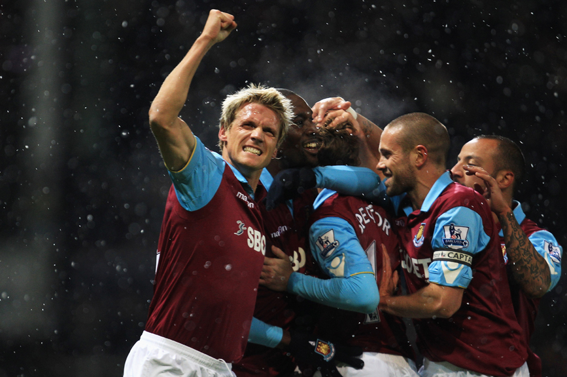 雷速赛事直播app-利物浦主场大胜西汉姆，雄心勃勃的简单介绍