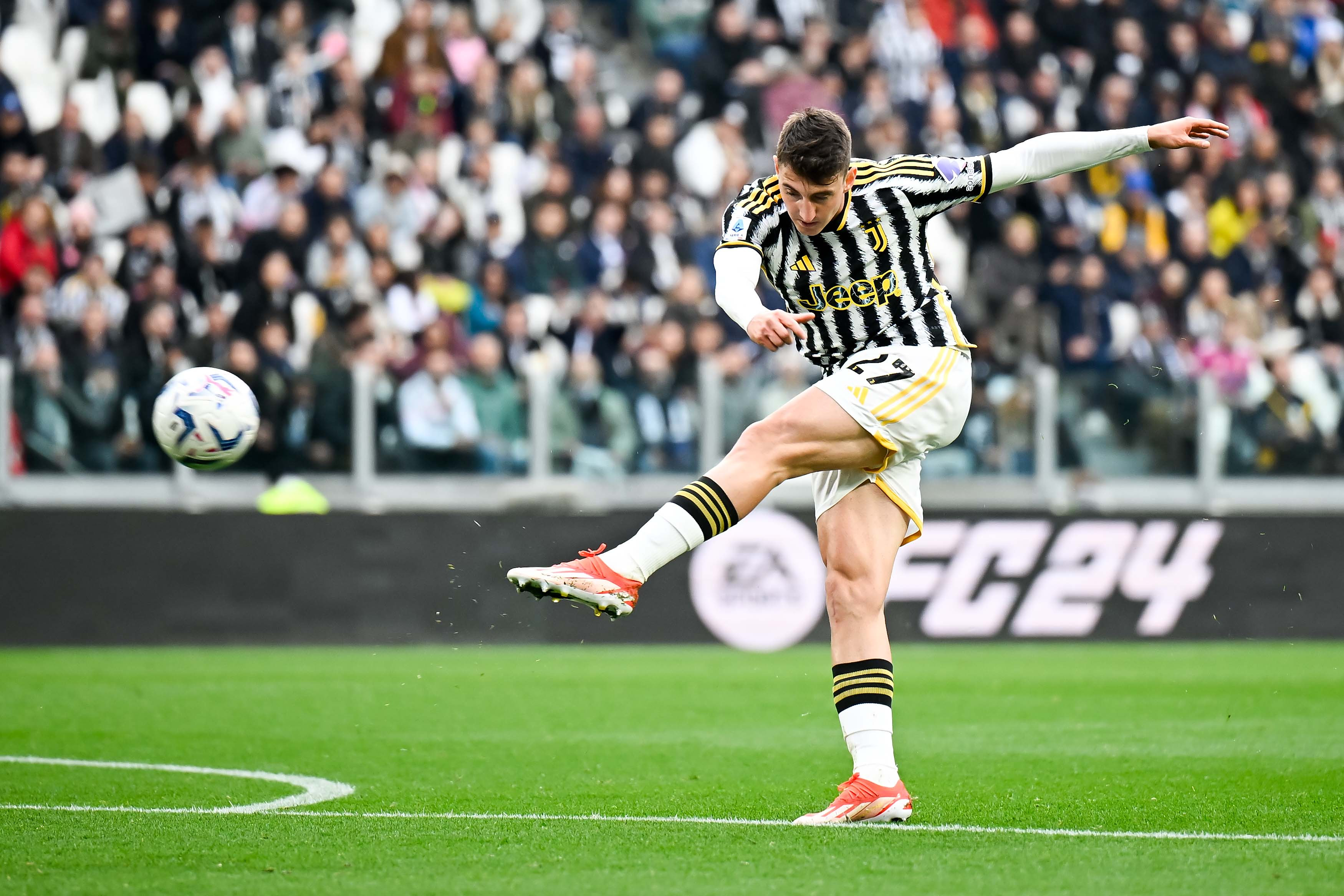 争霸之战：AC米兰胜算几何？