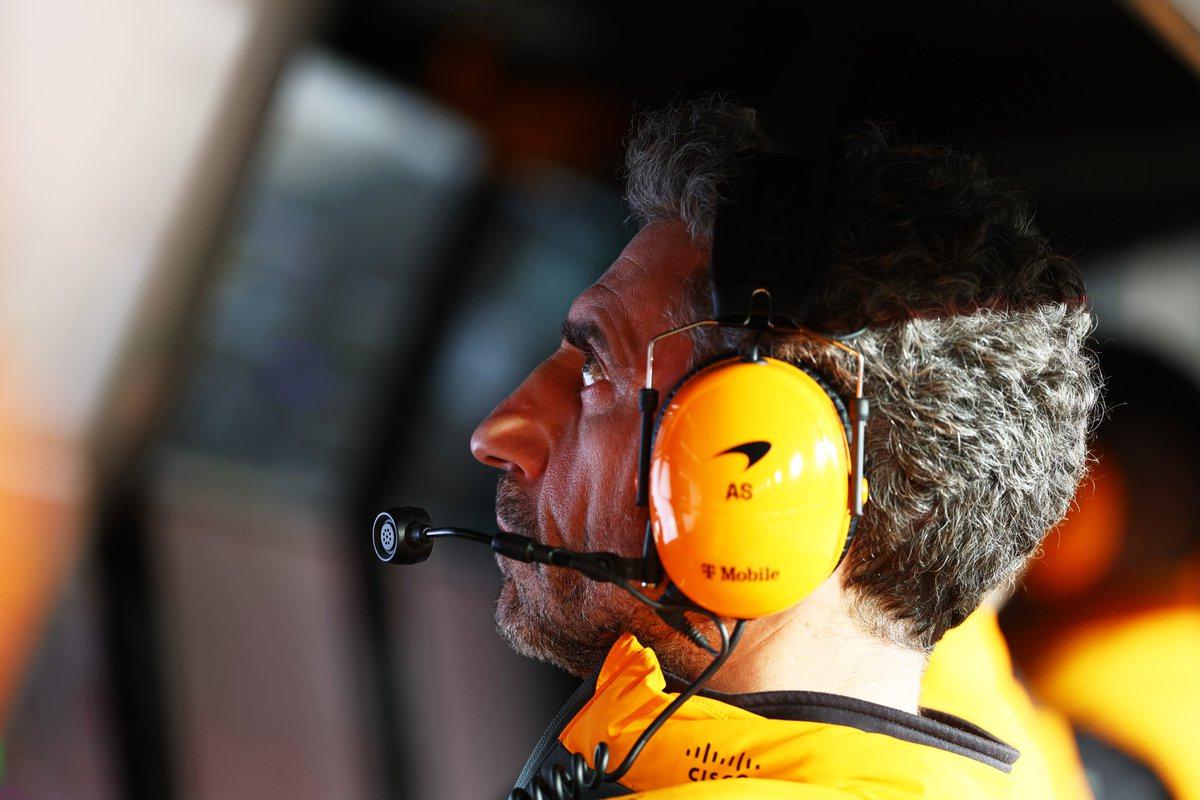 关于迈凯伦轻取红牛二队，诺里斯扛起全队的信息