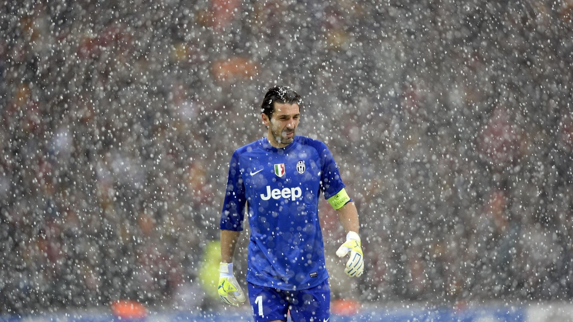 雷速足球直播平台-德约科维奇领衔ATP总决赛完胜拉沃尔杯，团队荣耀与个人传奇的交汇点